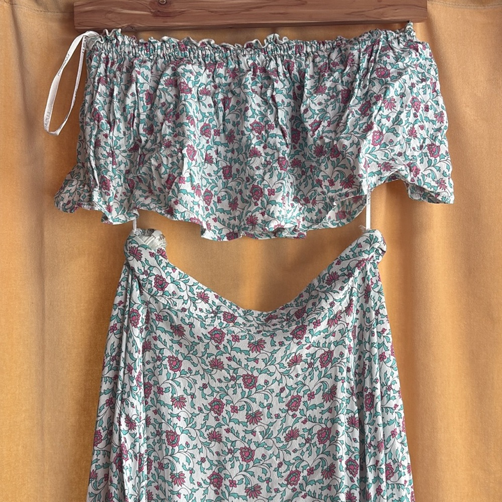Lusana floral skirt & crop top set